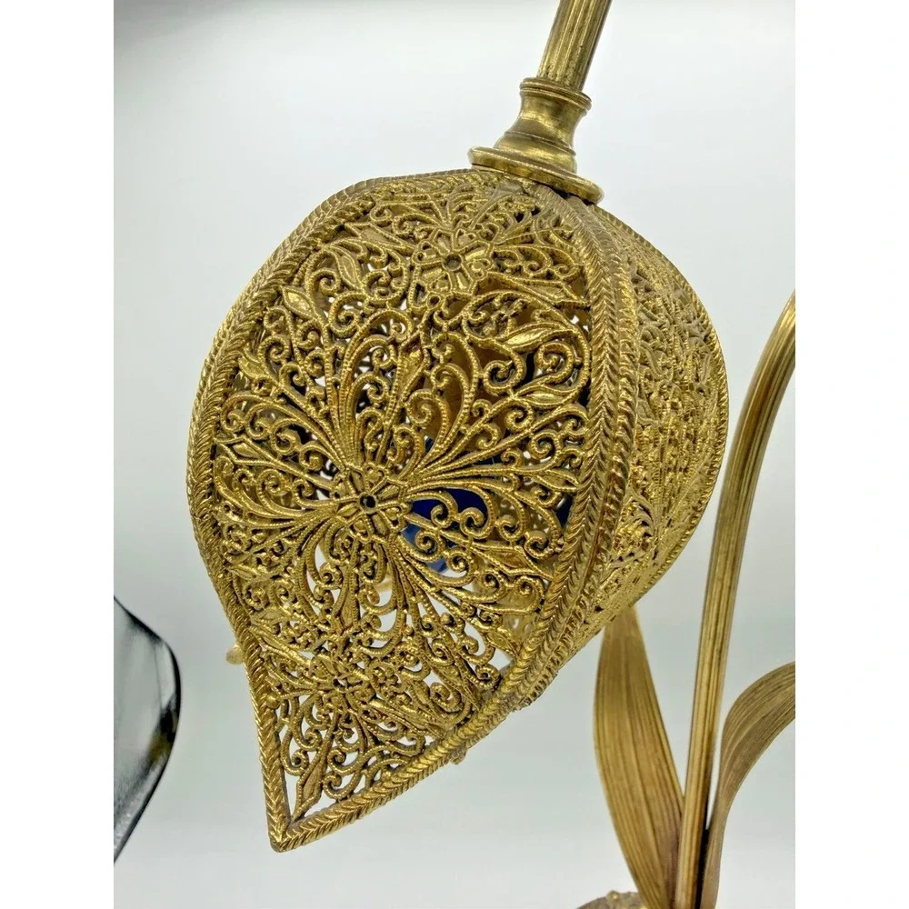 Vintage Tulip Flower Filigree Metal Table Lamp Antique Gold Tone Boho Heyco